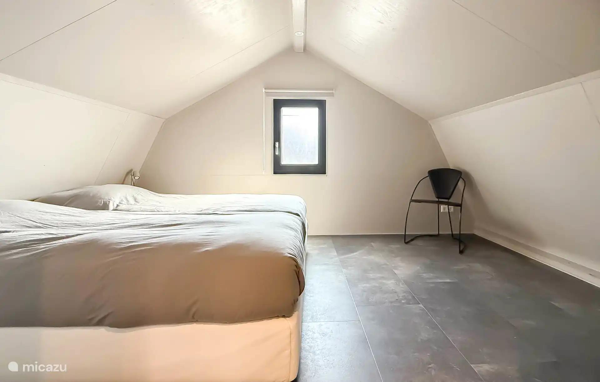 1. Schlafzimmer - 1. Stock