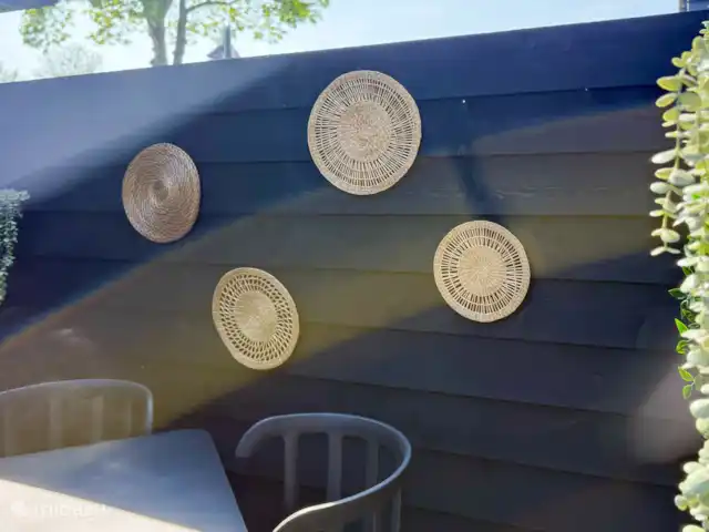 't Boschhuys | Pays-Bas, Hollande du Nord, Bergen - tiny house Détail photo terrasse