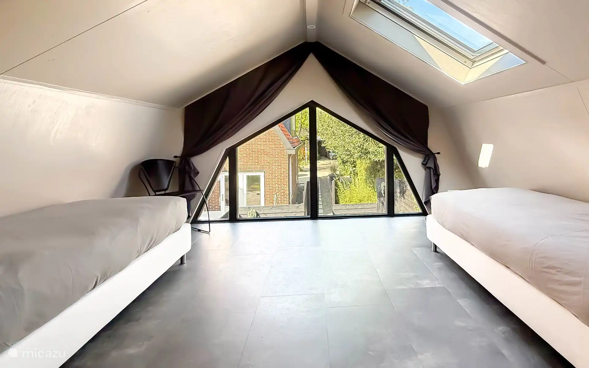 2. Schlafzimmer - 1. Stock