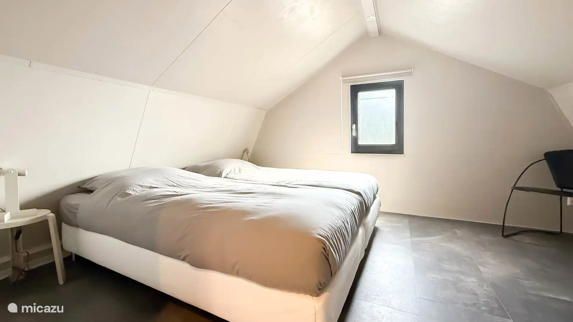 1. Schlafzimmer - 1. Stock