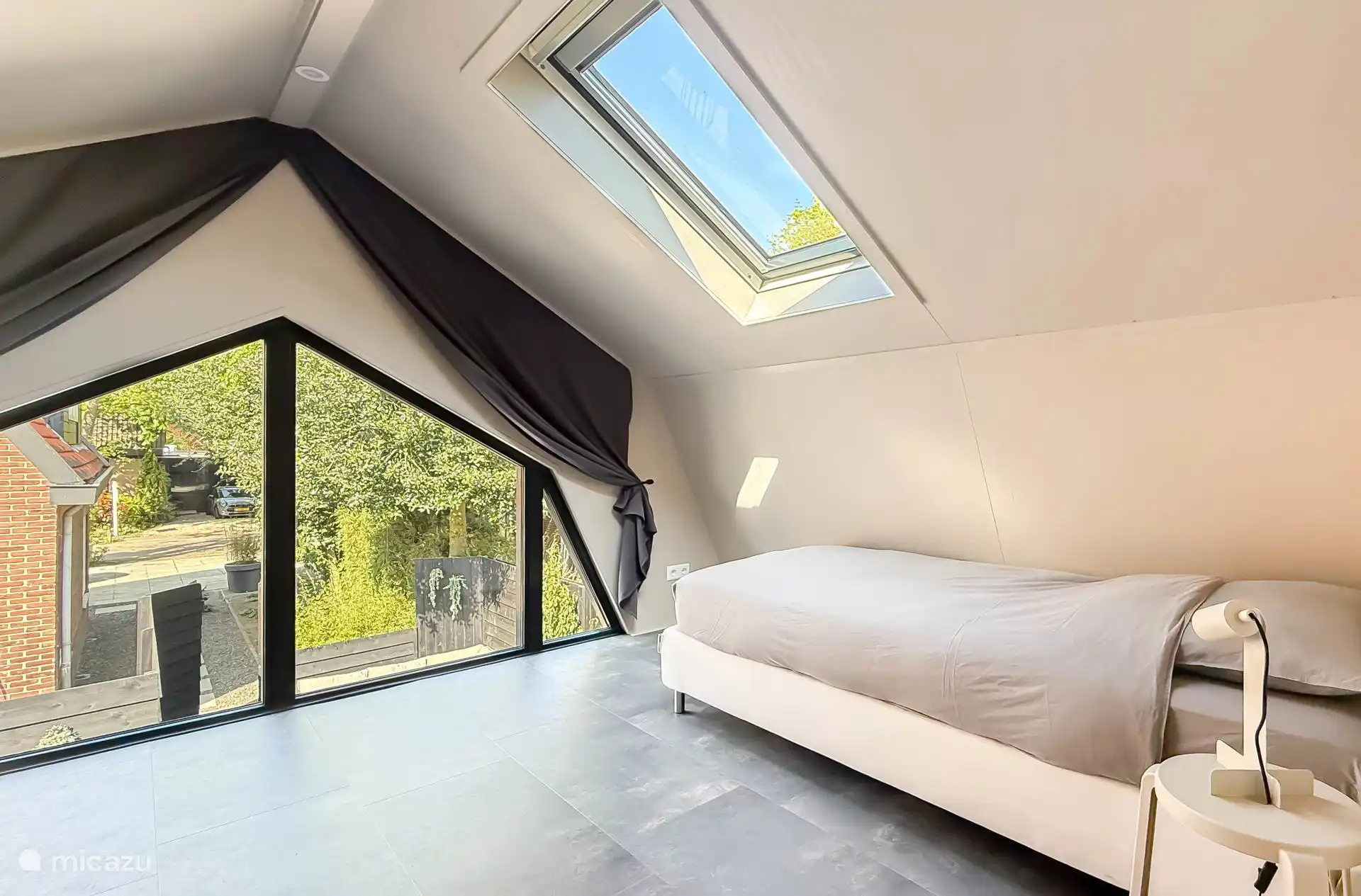 2. Schlafzimmer - 1. Stock