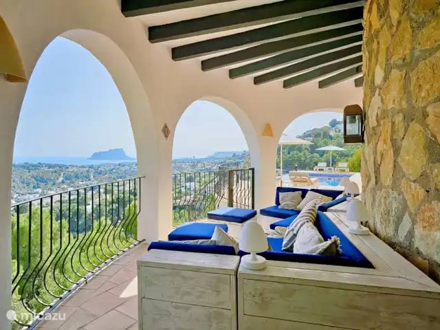 Casa la Gaviota | Espagne, Costa Blanca, Teulada - villa Casa la Gaviota - Terrasse couverte avec salon.