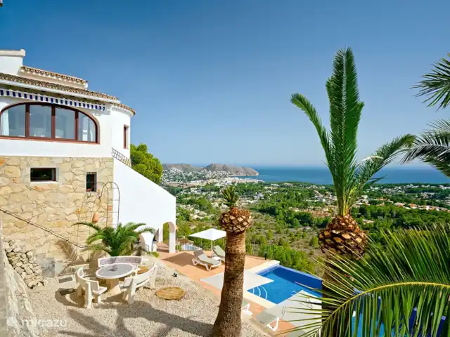 Casa la Gaviota | Espagne, Costa Blanca, Teulada - villa Casa la Gaviota - De beaux endroits autour du jardin pour s’asseoir confortablement.
