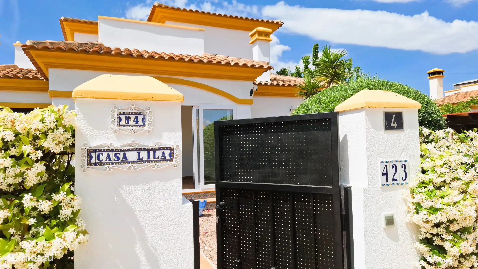 Entrada a la propiedad