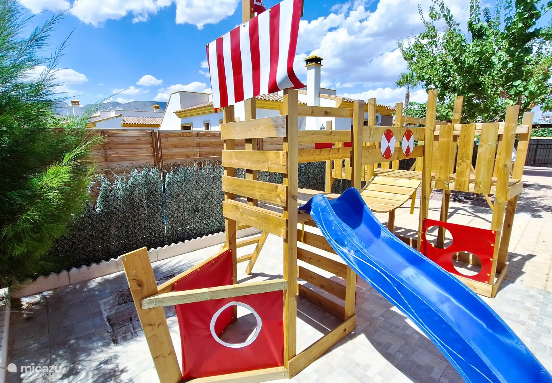 Patio de juegos privado