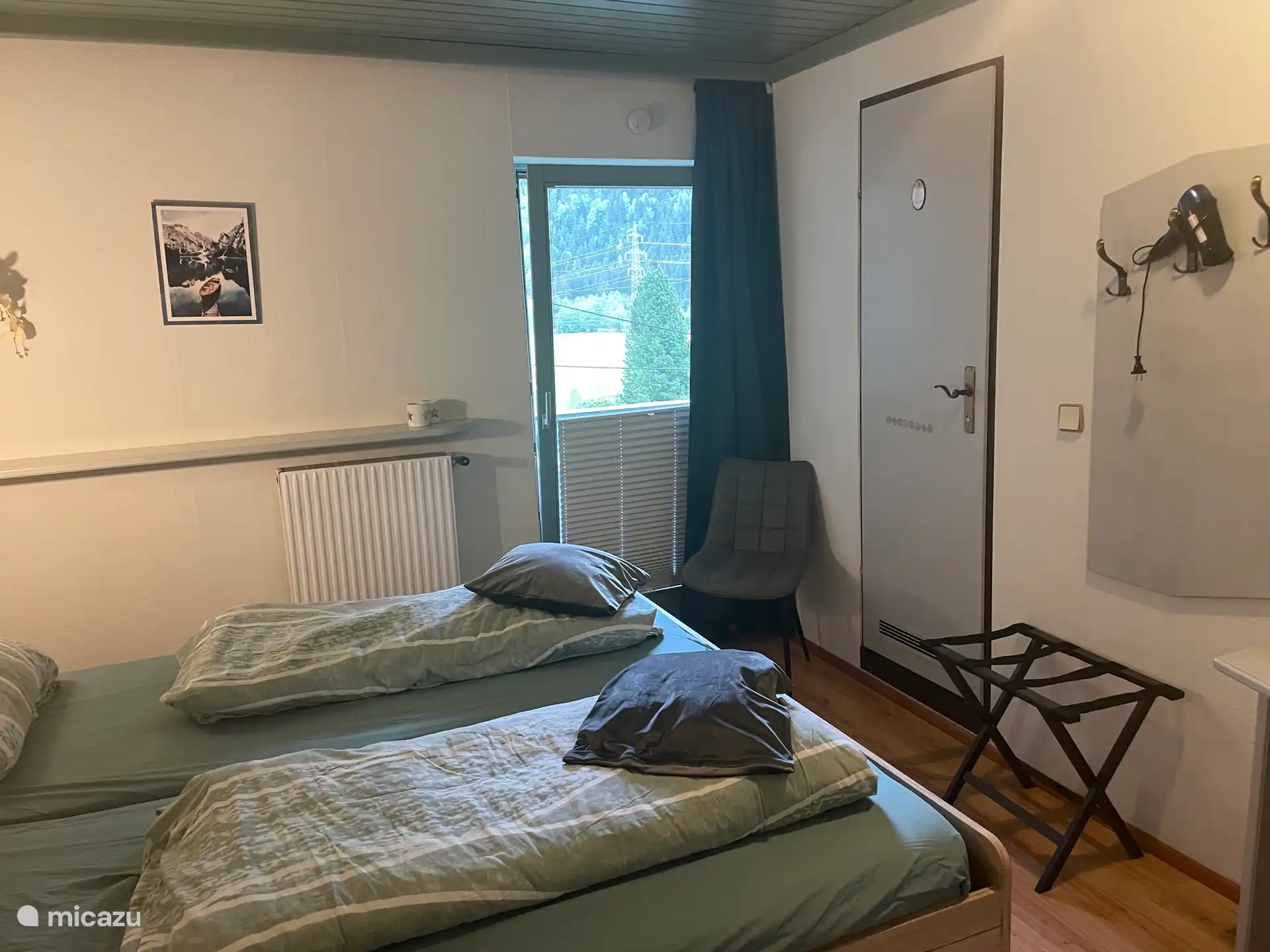 Habitación con balcón