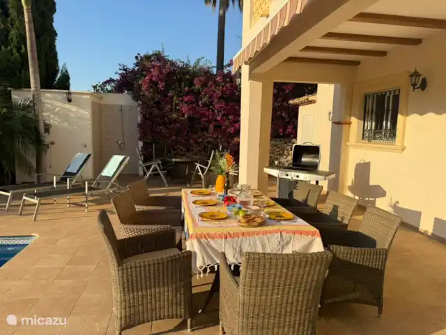 Villa 10p Orba Pool & Great Views! huren in Spanje, Costa Blanca, Orba - villa Eettafel buiten