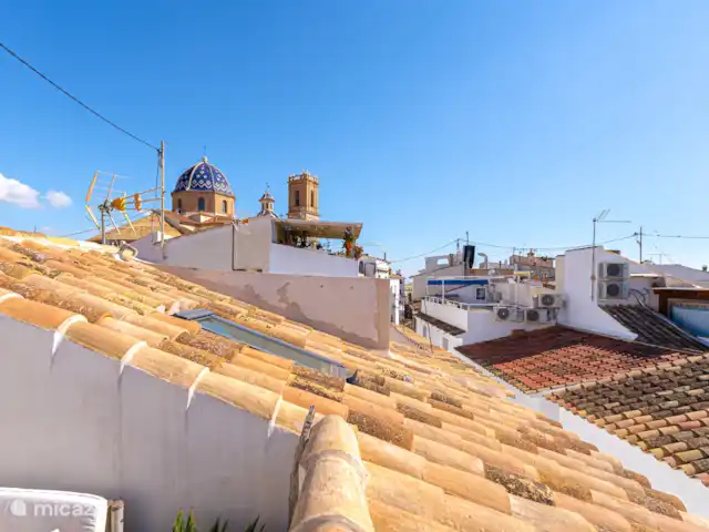 Luxe huis Altea Alicante te huur huren in Spanje, Costa Blanca, Altea - stadswoning Uitzicht op de beroemde Altea-kerk Nuestra Señora del Consuelo