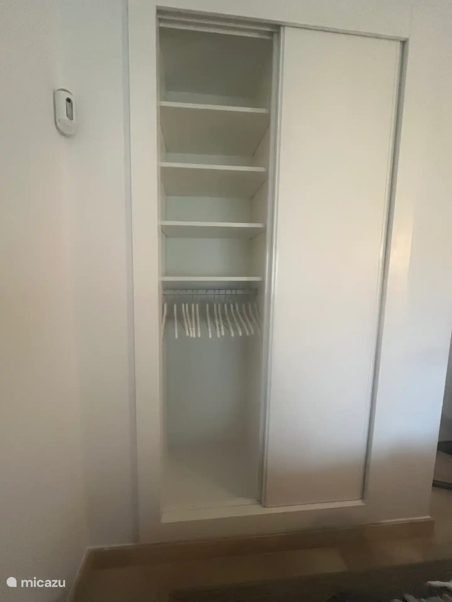Einbauschrank