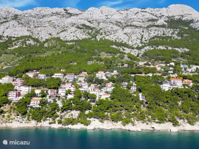 Location de Vacances Croatie, Dalmatie, Mimice, appartement -  Directement sur la mer ❯ coucher de soleil La côte se caractérise par une diversité impressionnante.