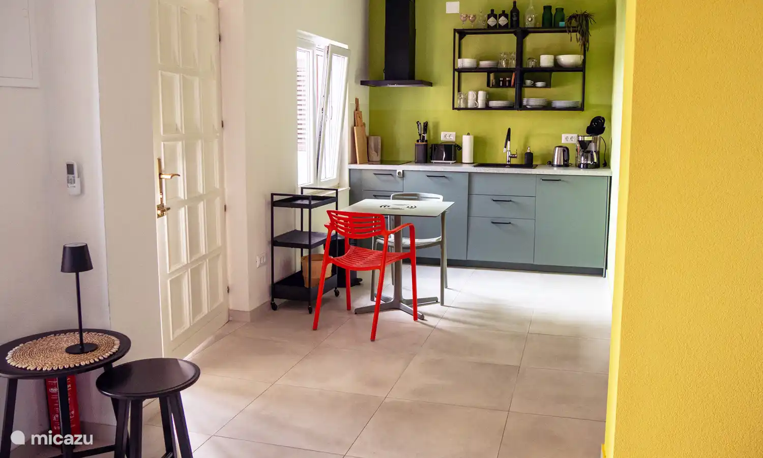 Direkt am Meer ❯ studio F in Kroatien, Dalmatien, Mimice - studio