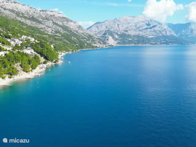 Location de Vacances Croatie, Dalmatie, Mimice, studio - Front de mer ❯ studio F La mer en Croatie est un véritable joyau de l’Adriatique.