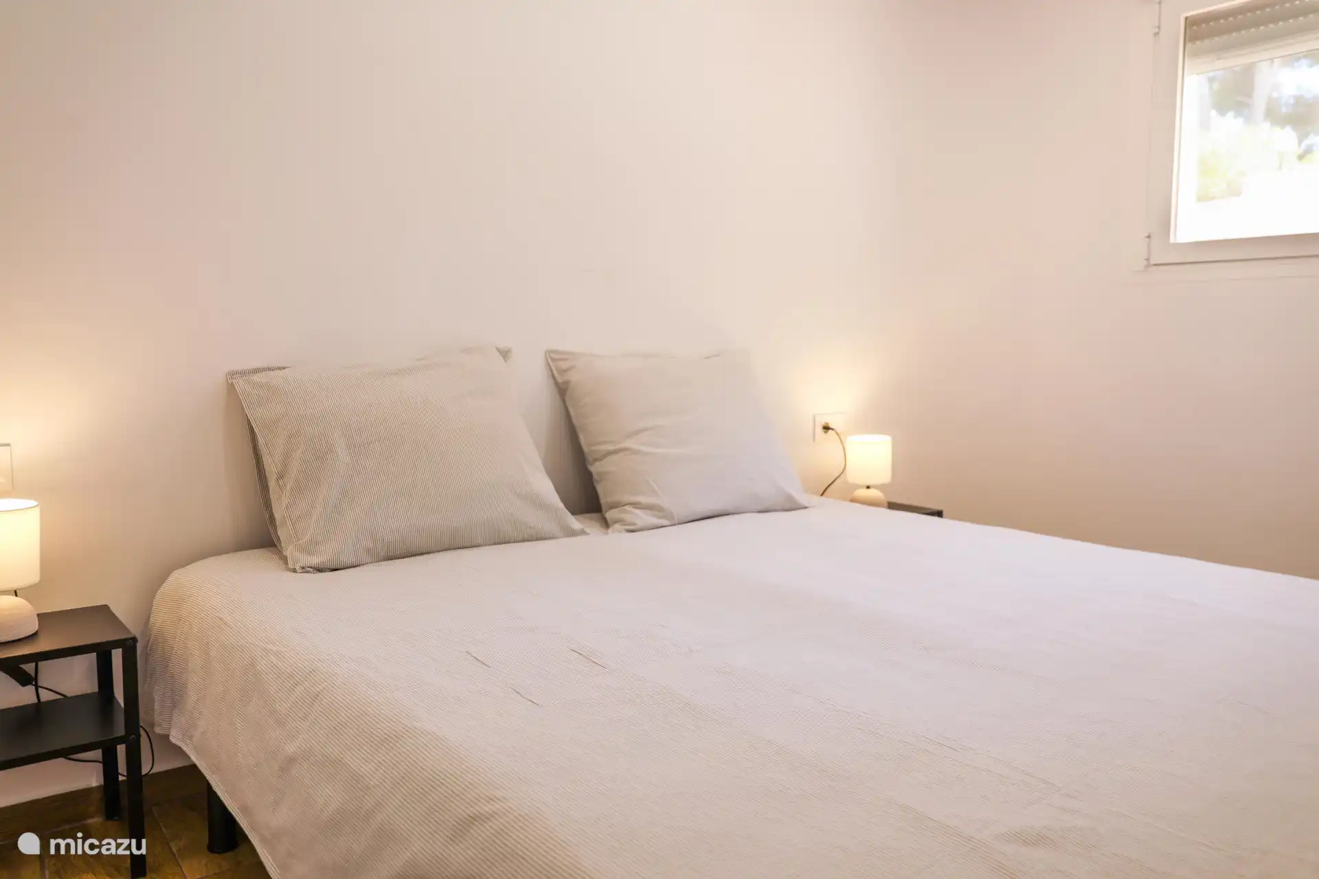 La casa de huéspedes es un acogedor lugar privado con su propio dormitorio y sala de estar.