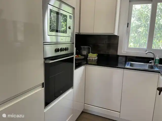 Villa Zahra | Espagne, Costa Blanca, Benissa - villa La cuisine moderne est entièrement équipée, y compris une machine Nespresso.