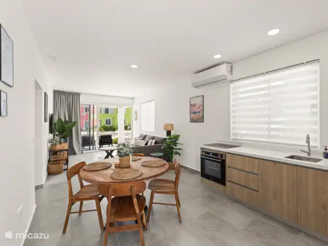 Bon Azul 5A en Curazao, Bandabou (oeste), Westpunt - casa vacacional Cocina totalmente equipada, moderna y con electrodomésticos incorporados, apta para cada momento culinario.