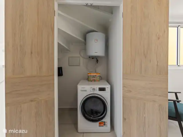 Punta Azul Ocean Resort 6B | Curaçao, Banda Abou (ouest), Westpunt - maison de vacances Buanderie séparée avec sa propre machine à laver - idéale pour les longs séjours et le confort quotidien.