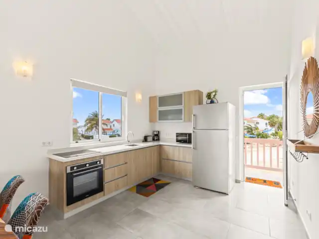 Seabreeze 10B - Punta Azul Ocean Re | Curaçao, Banda Abou (ouest), Westpunt - maison de vacances Cuisine équipée élégante avec tous les appareils nécessaires - idéale pour cuisiner confortablement pendant votre séjour.
