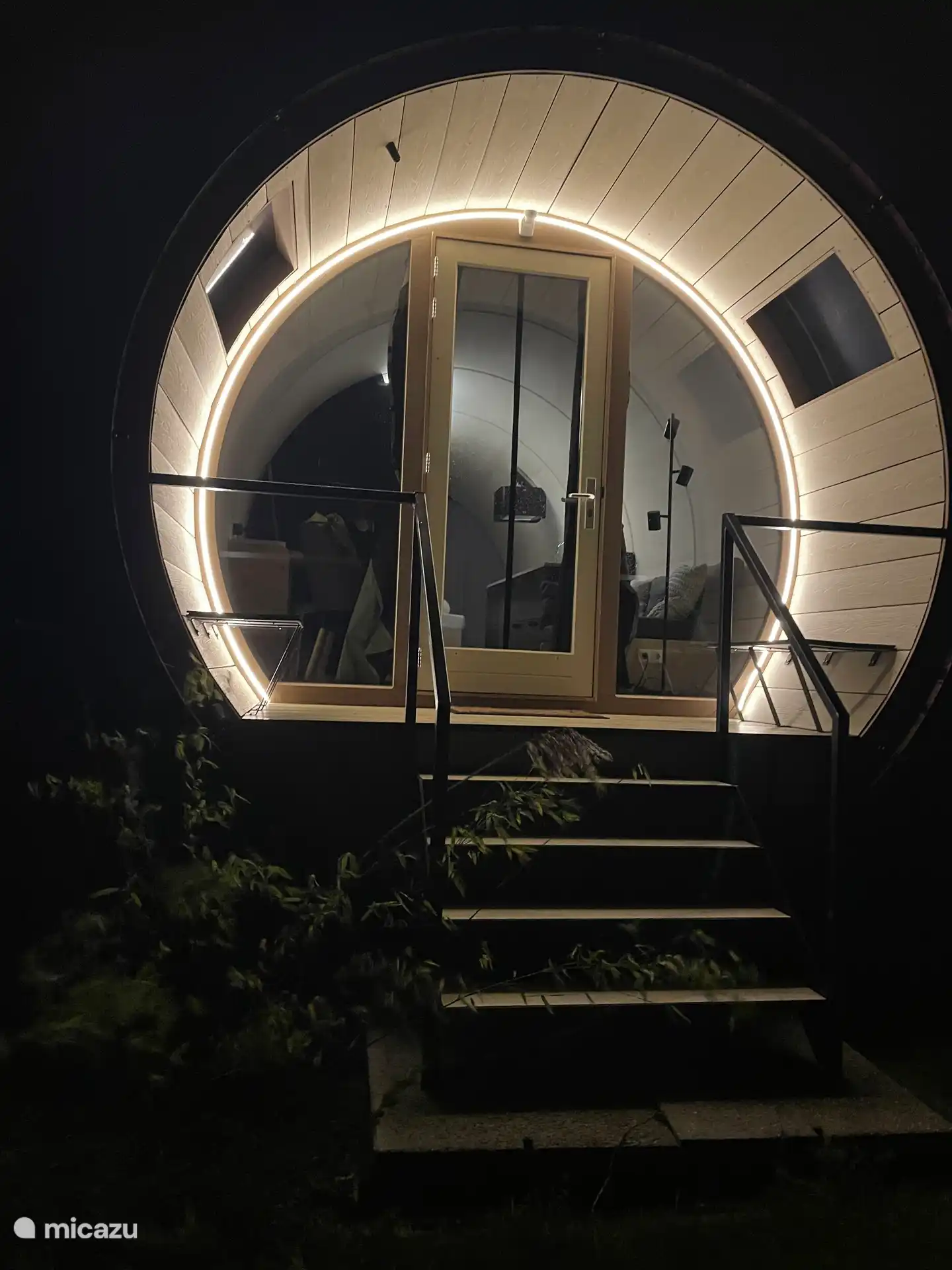 buitenverlichting springt automatisch bij aankomst aan