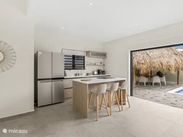 Elisabeth Resort en Mambo Beach en Curazao, Banda Arriba (este), Bapor Kibra - villa Amplia cocina; Todas las instalaciones disponibles para comidas caseras.