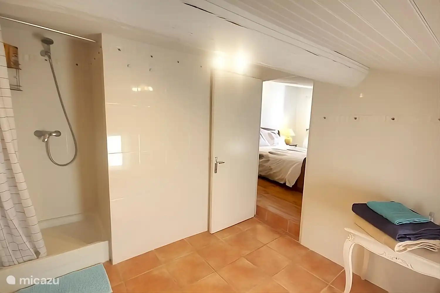 Salle de bains principale