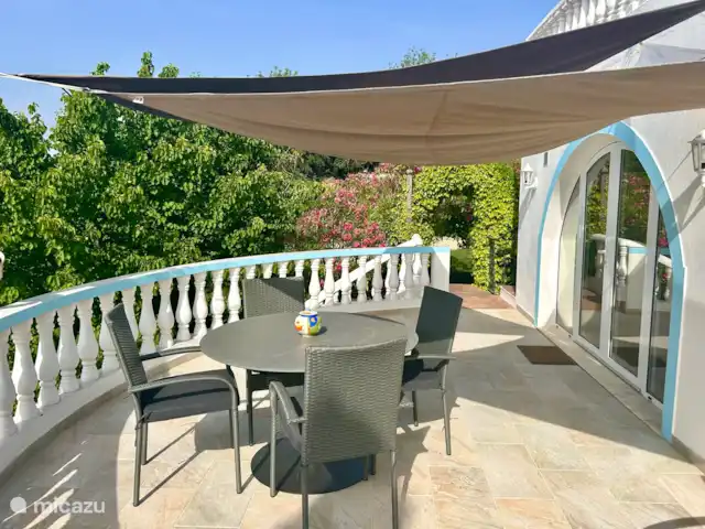 “Connosco Resort” 3-ka. Ricardo huren in Portugal, Algarve, São Bartolomeu De Messines - appartement Schaduw-doek (tarp) zorgt voor wat schaduw op je buitenterras!