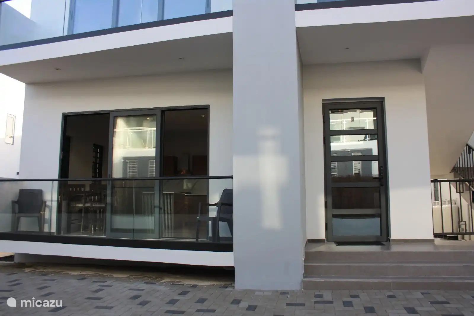 Front view of the apartment.