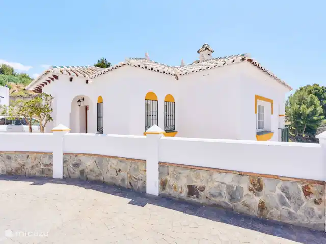 Location de Vacances Espagne, Andalousie, Frigiliana, villa - JA01 Villa Tomasina Frigiliana Devant la maison