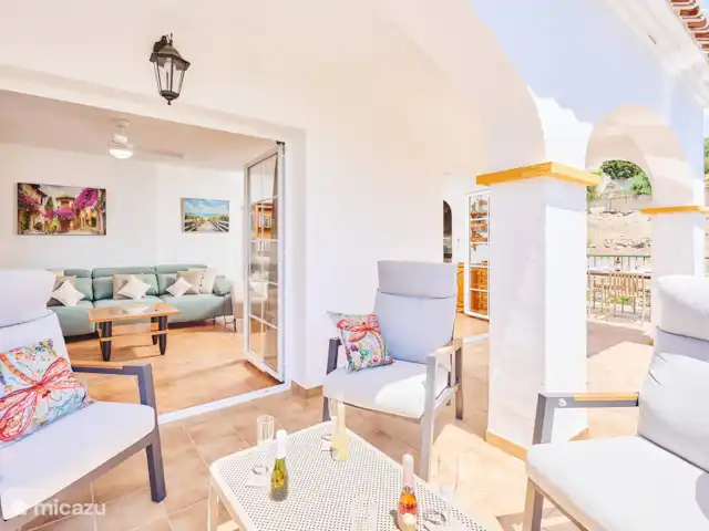 Location de Vacances Espagne, Andalousie, Frigiliana, villa - JA01 Villa Tomasina Frigiliana terrasse