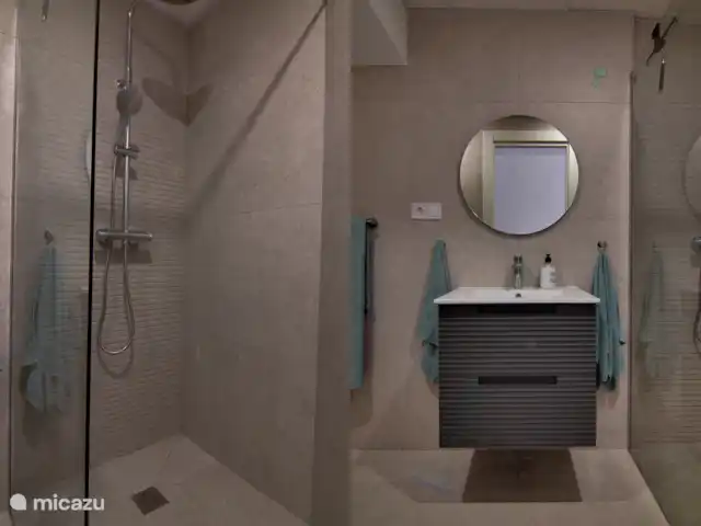 Calla Canoa | Espagne, Costa Cálida, Los Alcázares - maison de vacances Salle de bain au rez-de-chaussée