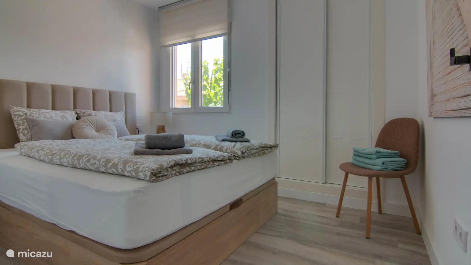 2. Schlafzimmer 2. OG