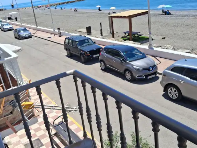 Retiro de Playa–Despertar junto al mar en España, Costa del Sol, Algarrobo-Costa - casa paredada Desde el balcón 1ª planta