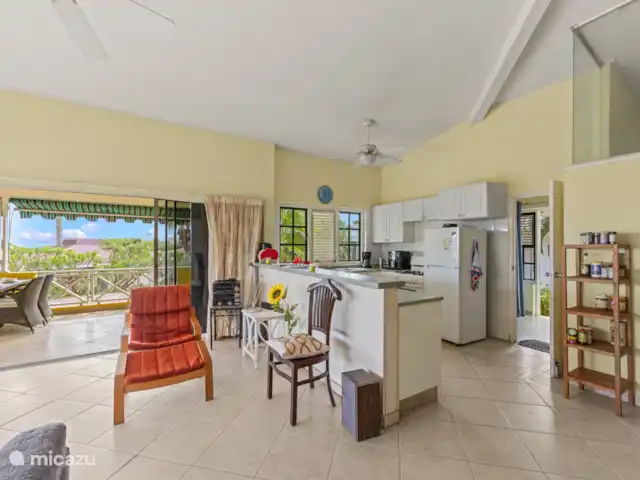 Location de Vacances Curaçao, Curaçao-Centre, Piscadera, maison de vacances - Casa Bella Vista Salon et cuisine