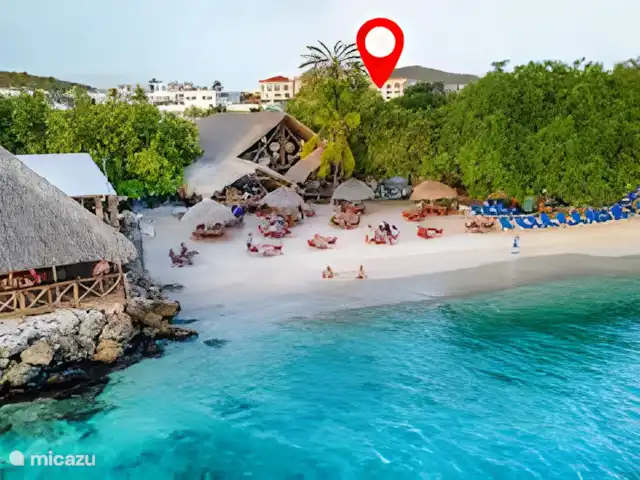 Location de Vacances Curaçao, Curaçao-Centre, Piscadera, maison de vacances - Casa Bella Vista Restaurant et plage, à 500 m du bungalow, à peu près à l’emplacement rouge Marker