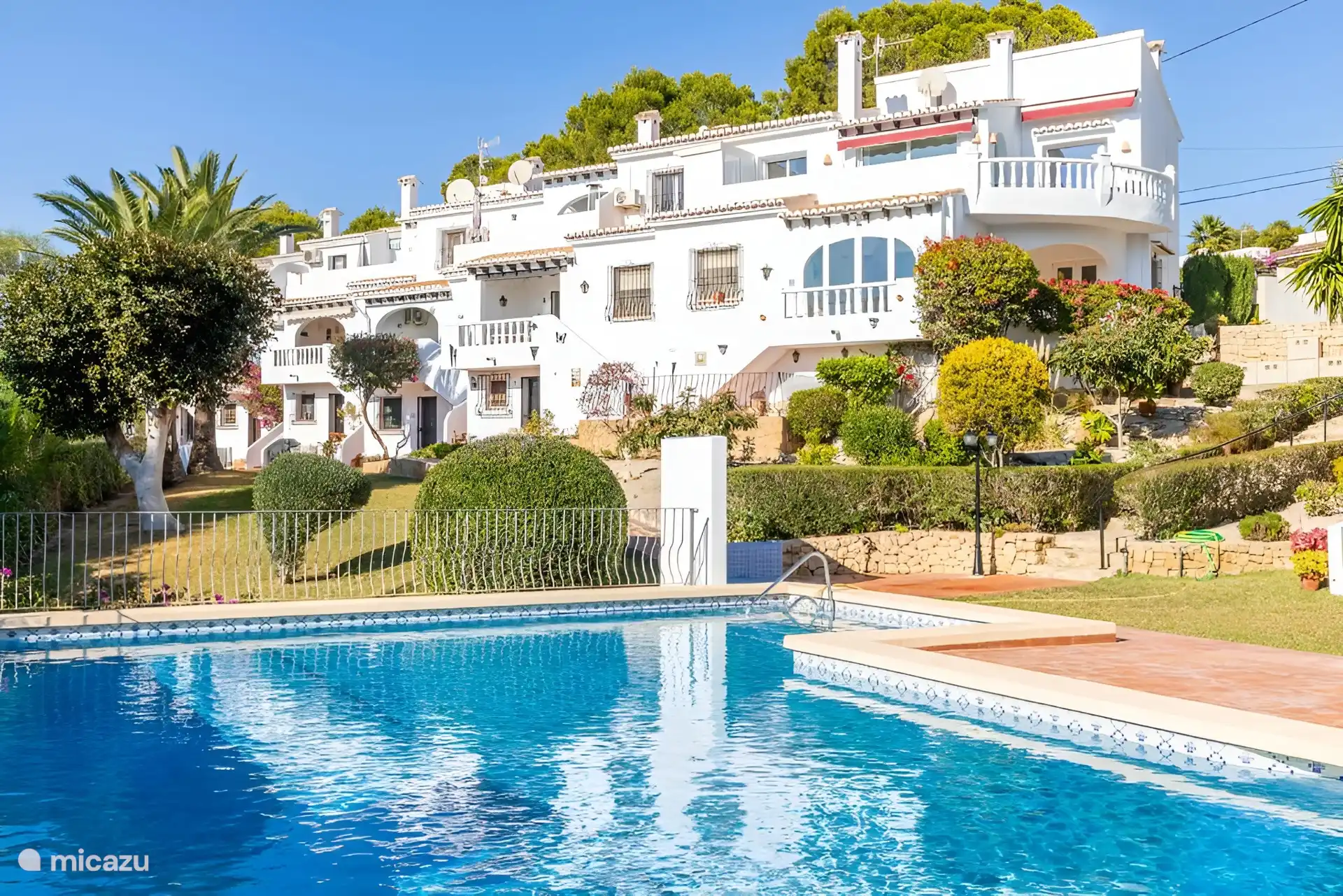 Gemeinschaftlicher Swimmingpool