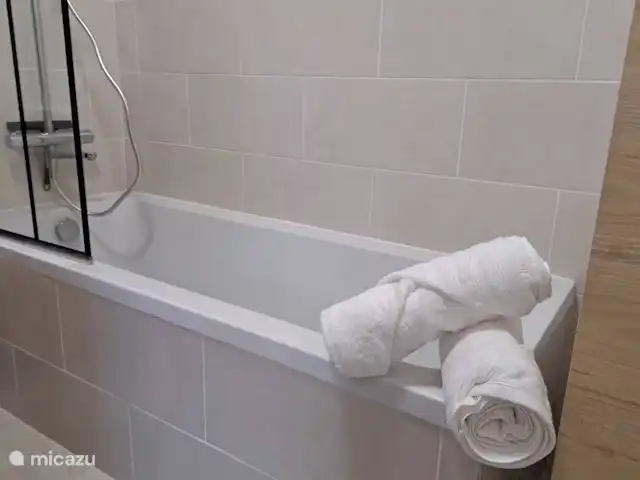 Séjour paisible à la campagne | France, Dordogne, Monpazier - maison de vacances Salle de bain et WC
