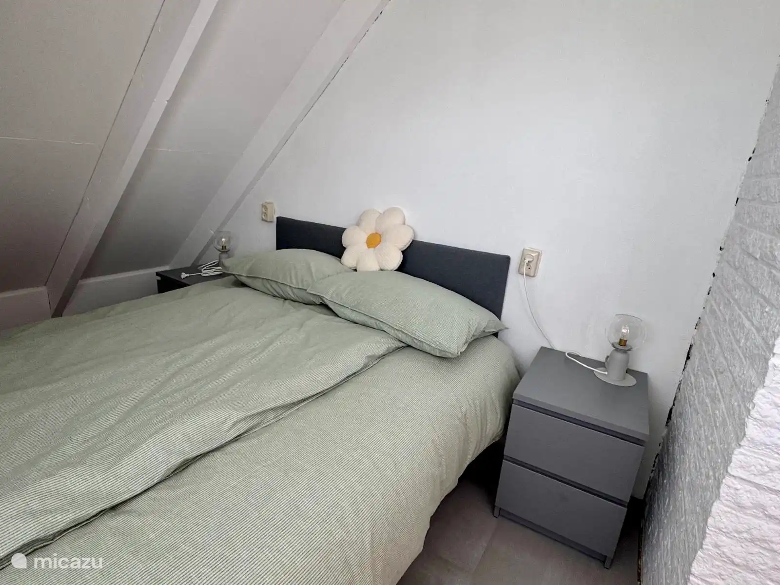 Das Schlafzimmer bietet all Ihren Komfort! 