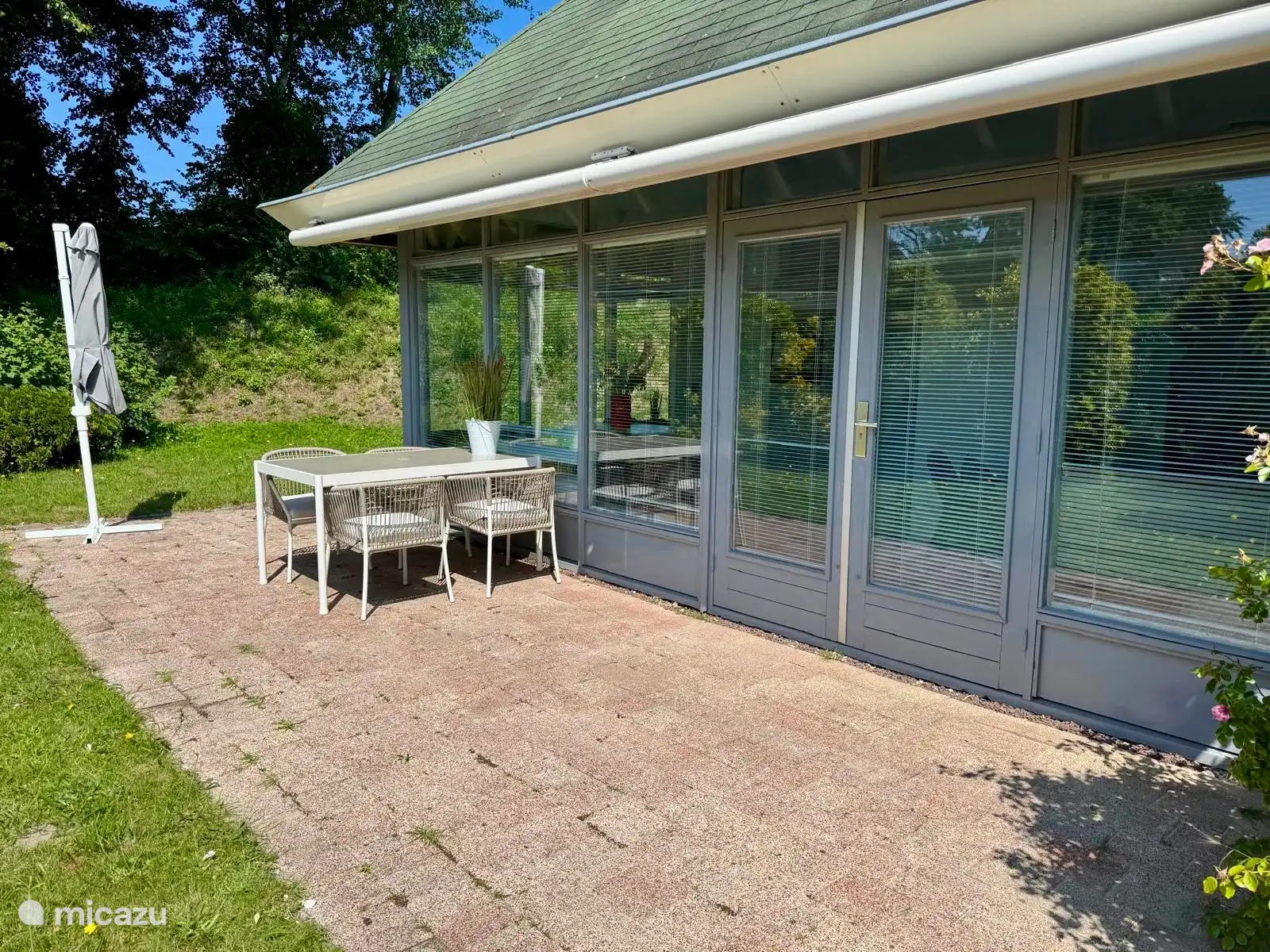 Schöner Garten und schön und geräumig! 