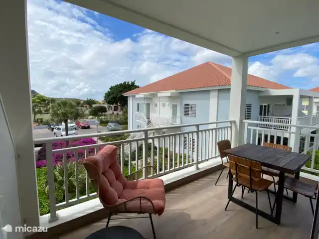 Appartement de luxe - Près de Blue Bay | Curaçao, Curaçao-Centre, Blue Bay - appartement Balcon de l’appartement.