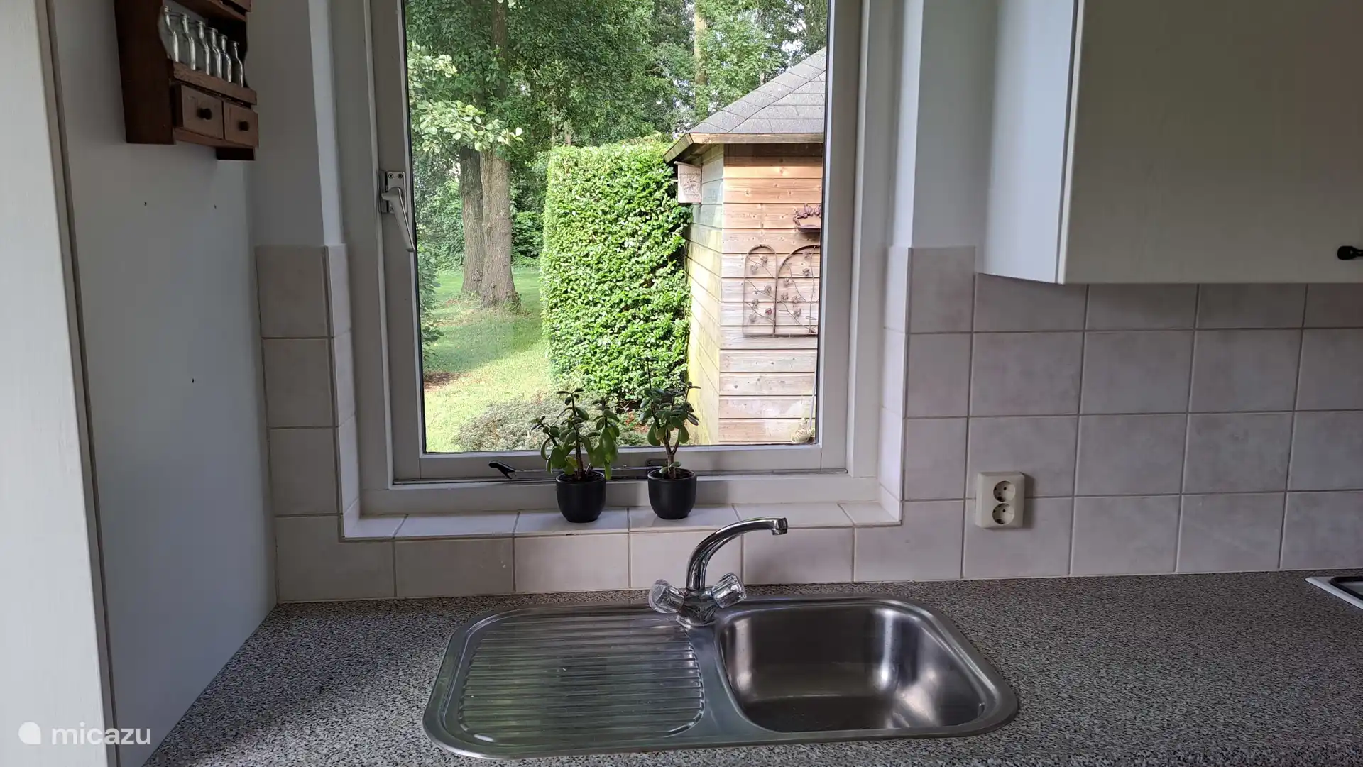 Blick auf das Küchenfenster