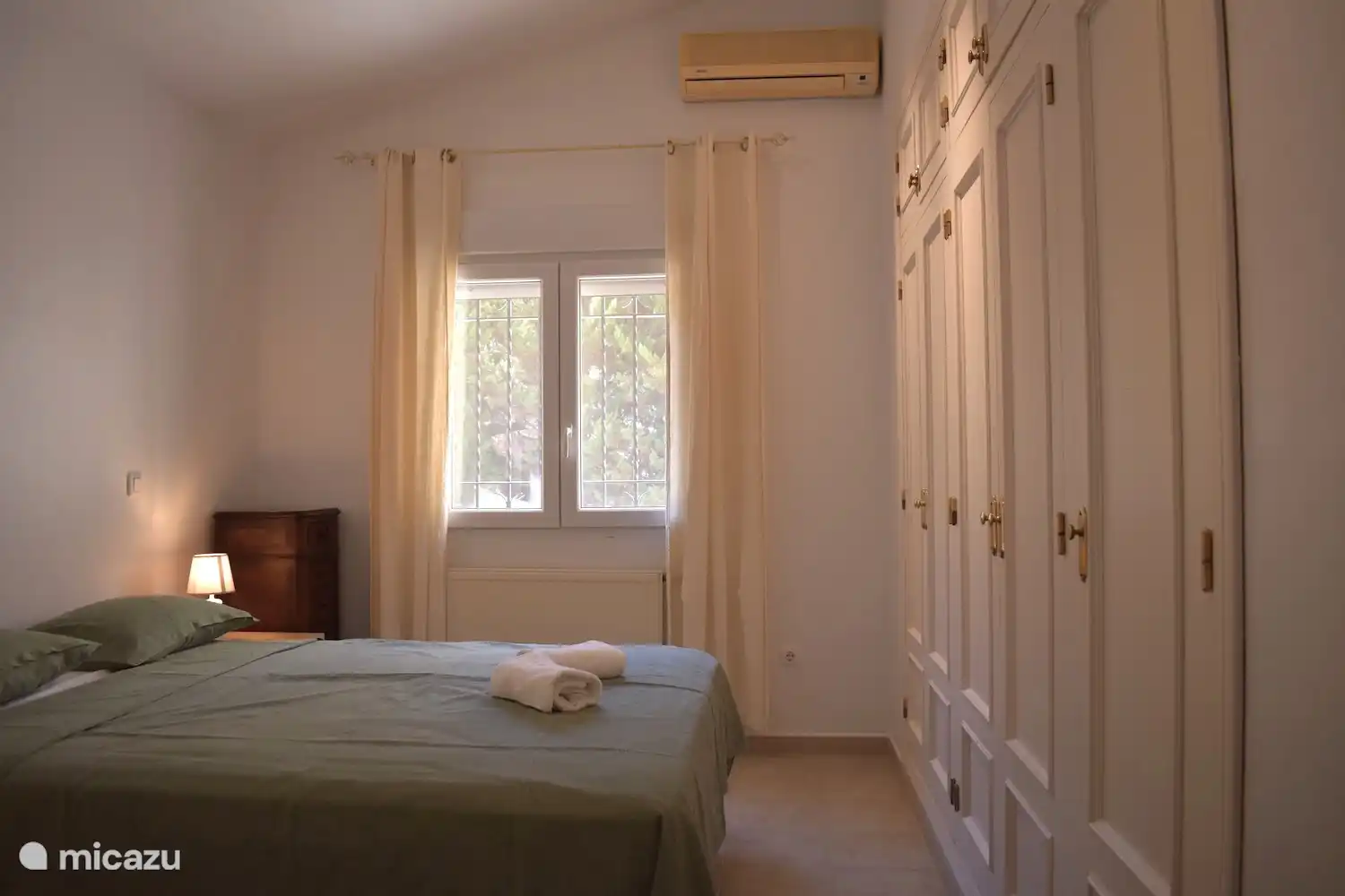 La deuxième chambre.