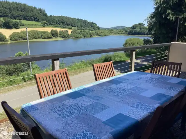 Cherry Tree Cottage con piscina climatizada en Francia, Bretaña, Canihuel - casa rural / cabaña Zona de estar al aire libre con barbacoa