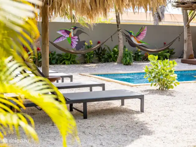 Amazonia con piscina de magnesio en Curazao, Curazao Centro, Willemstad - apartamento Jardín comunitario con piscina de magnesio.