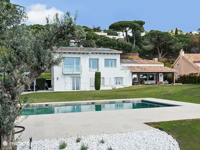 Mareterra: House with pool and views in Spain, Barcelona, Sant Andreu de Llavaneres  - villa Mareterra: House with pool and views in Spain, Barcelona, Sant Andreu de Llavaneres  - villa