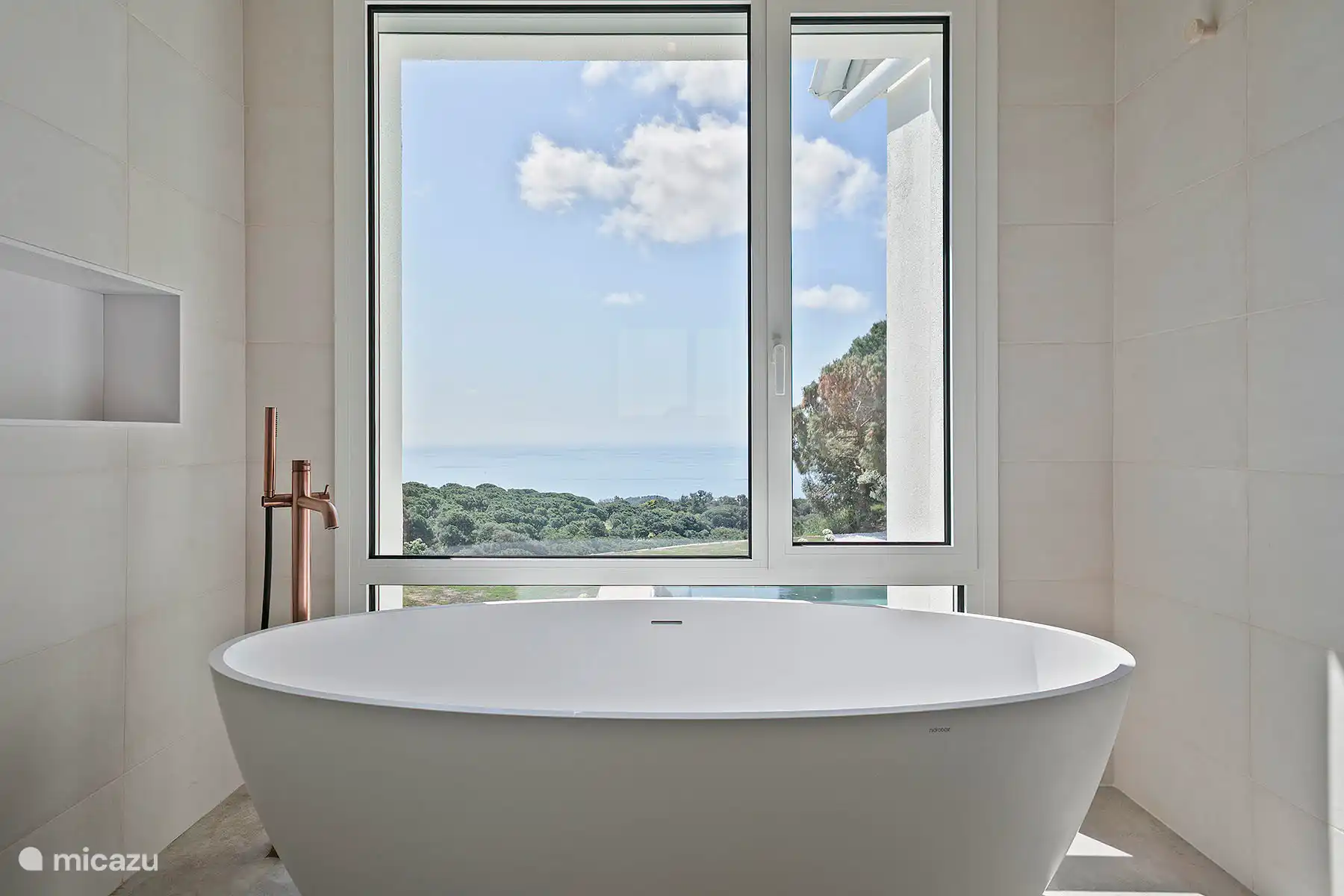 Badezimmer der Master-Suite