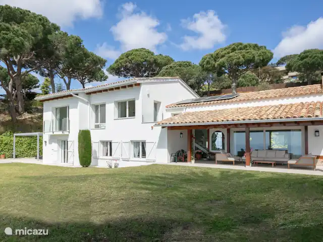 Mareterra: House with pool and views in Spain, Barcelona, Sant Andreu de Llavaneres  - villa Chill-out