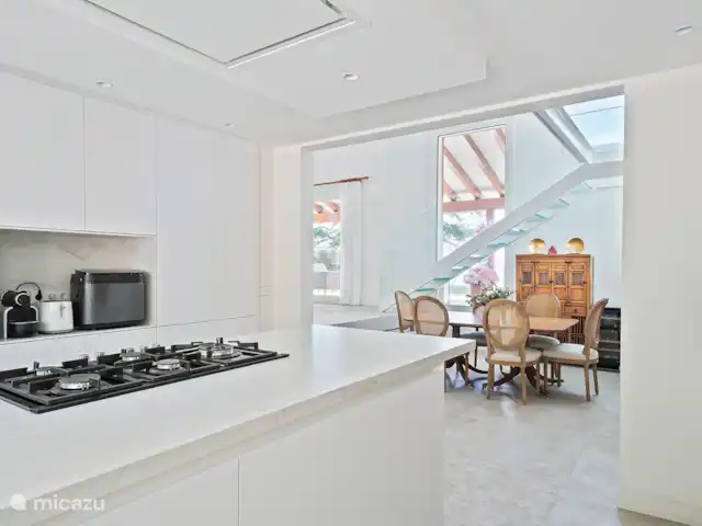 Mareterra: House with pool and views in Spain, Barcelona, Sant Andreu de Llavaneres  - villa Kitchen and dining room
