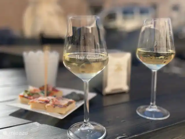 CASETTA 4 pers. Casa Sette Cipressi | Italie, Marche, Serra de’ Conti  - maison de vacances Vous pouvez boire le délicieux verdicchio au Marche ou à De Marken, bien sûr avec une délicieuse collation.