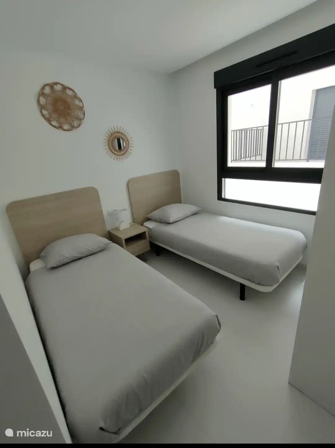 Chambre avec 2 lits simples 