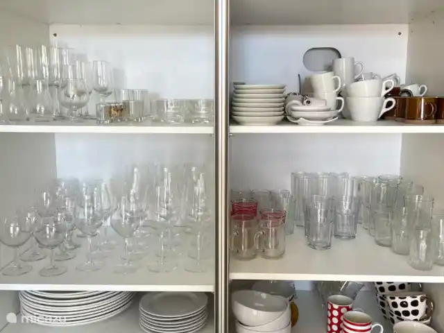 Casa Roca huren in Spanje, Andalusië, Los Ventorros de Comares - finca zowel binnen als buiten vindt u al het servies en glazen etc dat u nodig kan hebben.