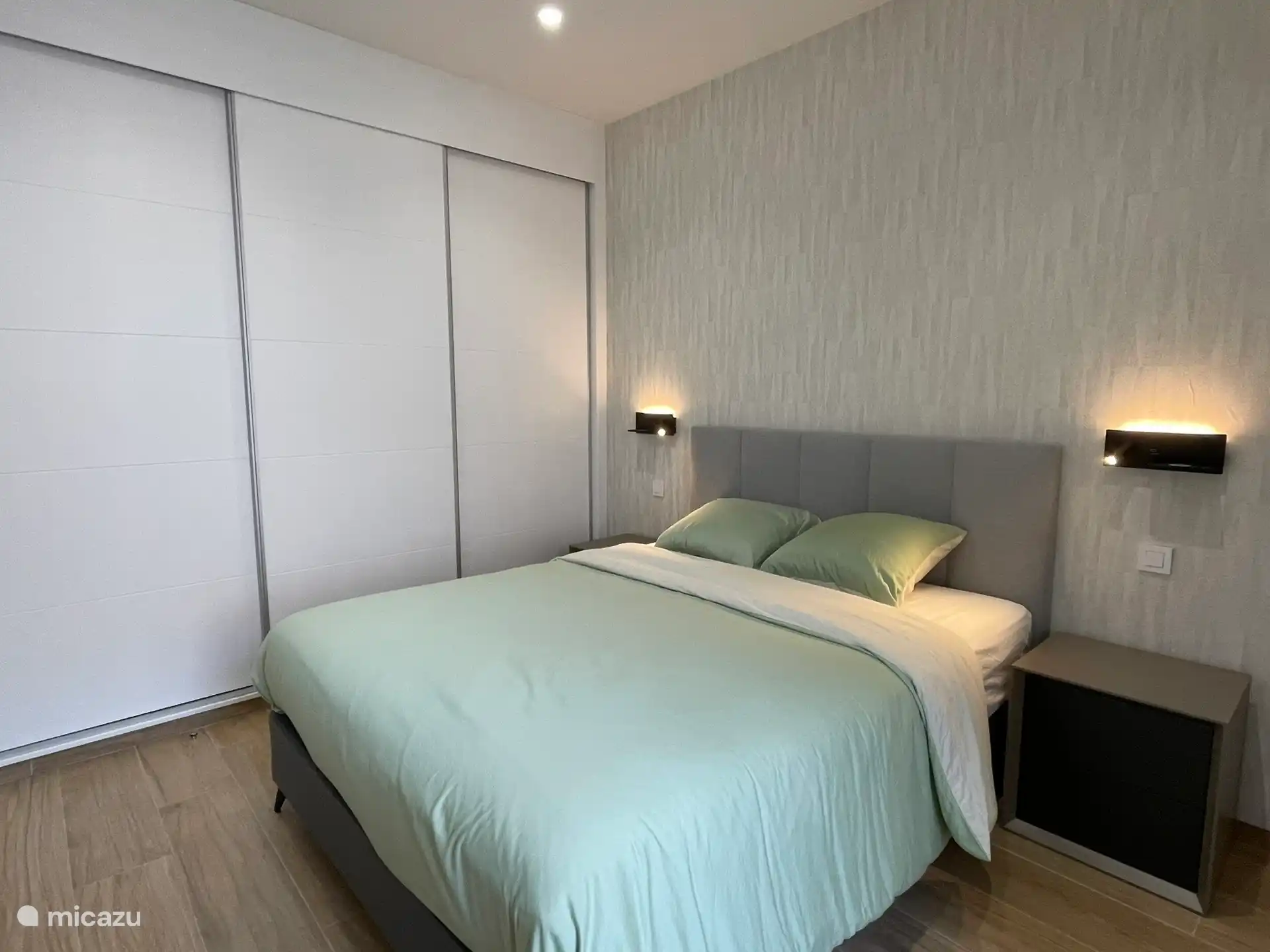 Dormitorio 2 - primera planta (con cama de 160x200cm). 